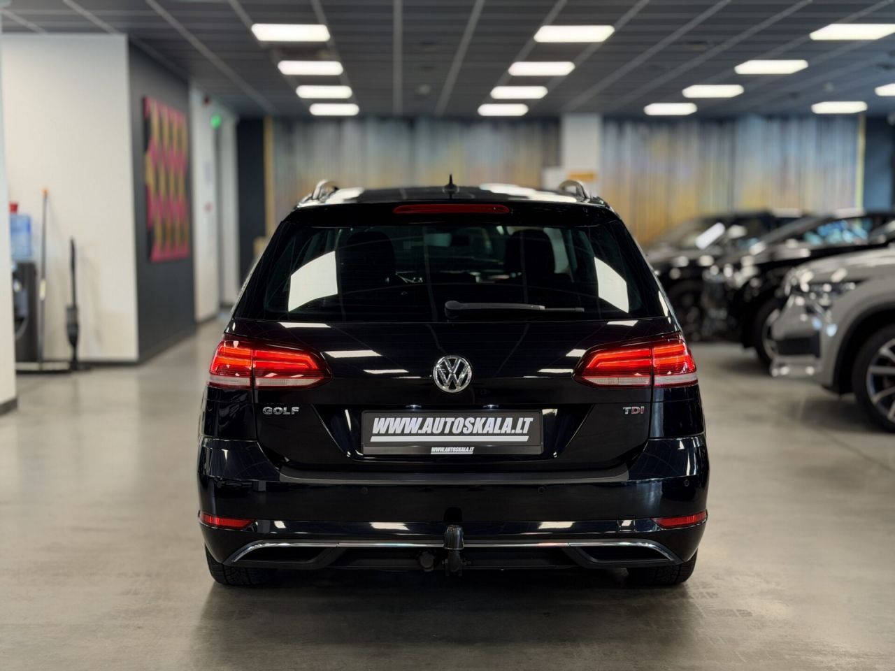 Volkswagen Golf | 2