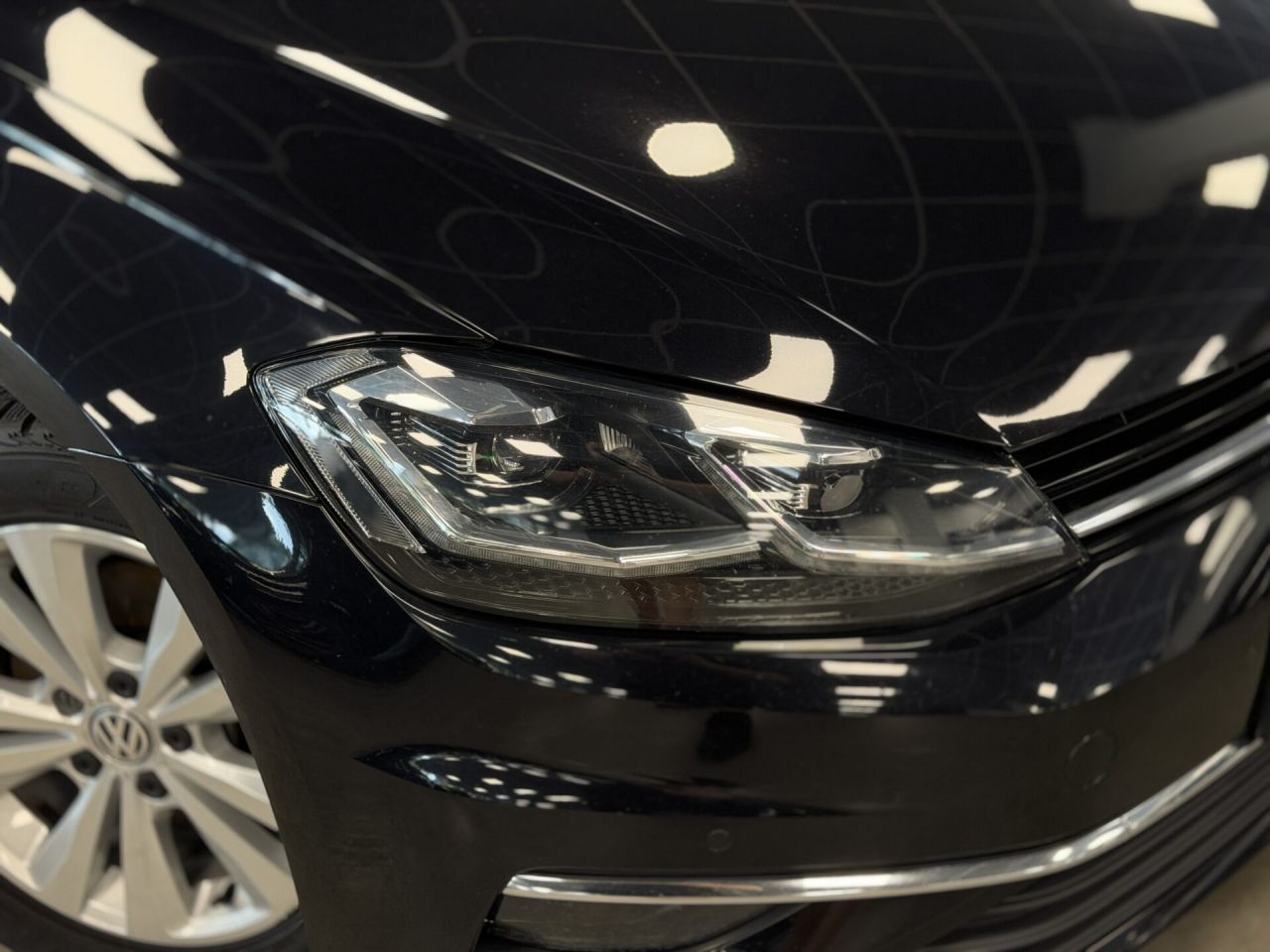 Volkswagen Golf | 30