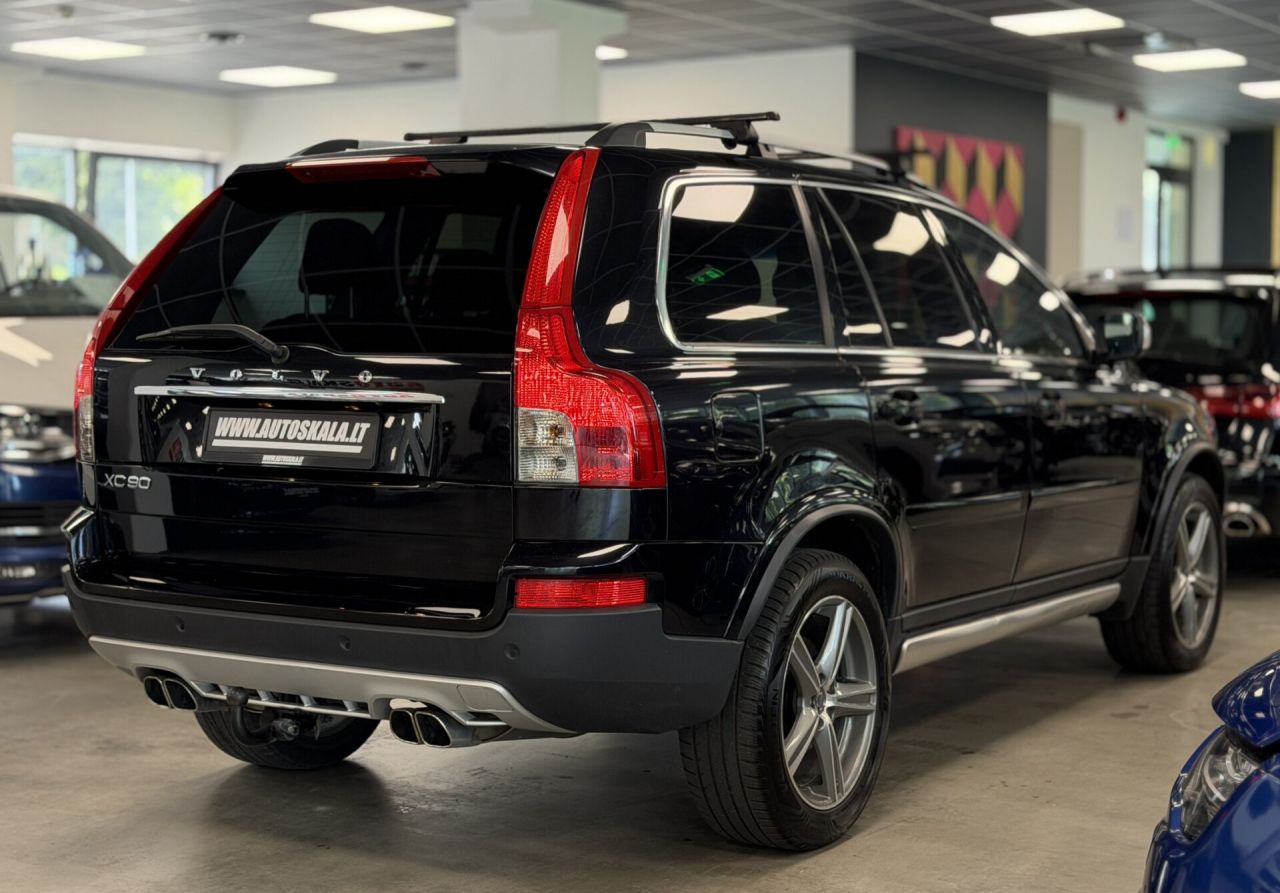 Volvo XC90 | 4
