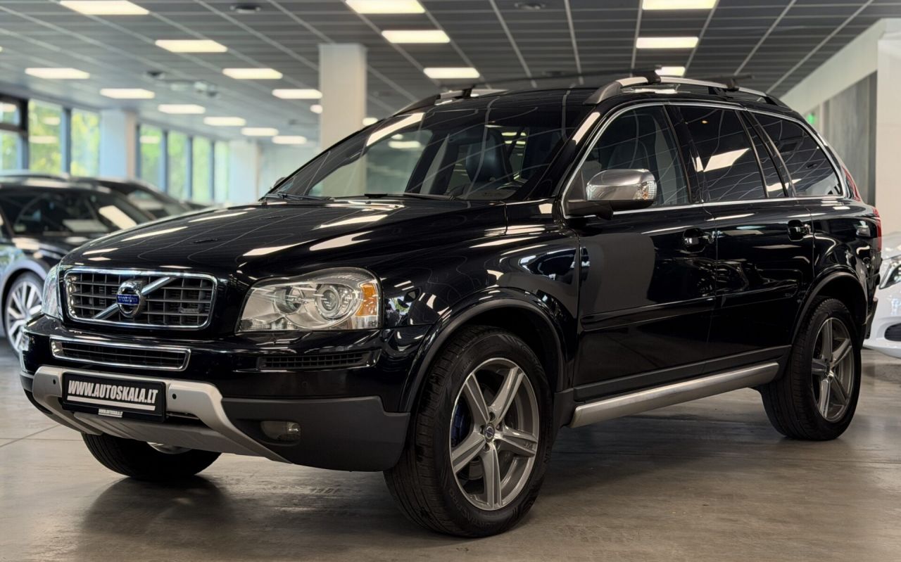 Volvo XC90 | 14