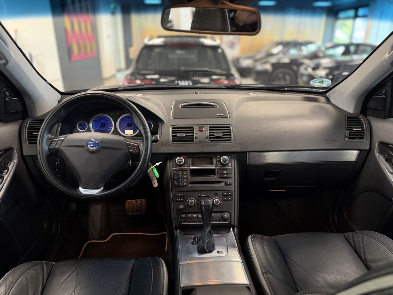Volvo XC90 | 21