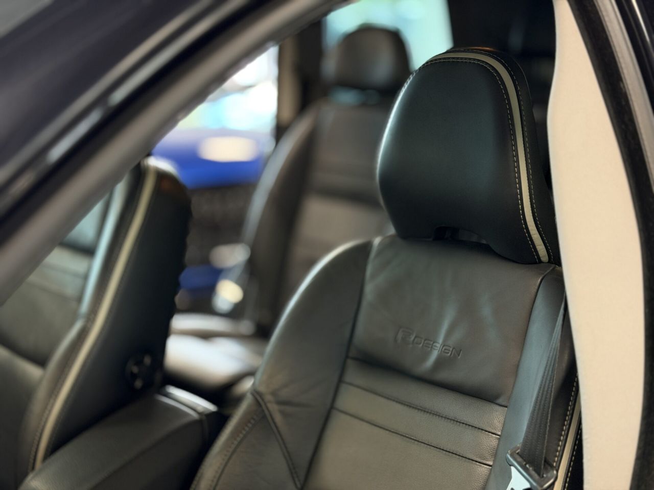 Volvo XC90 | 32