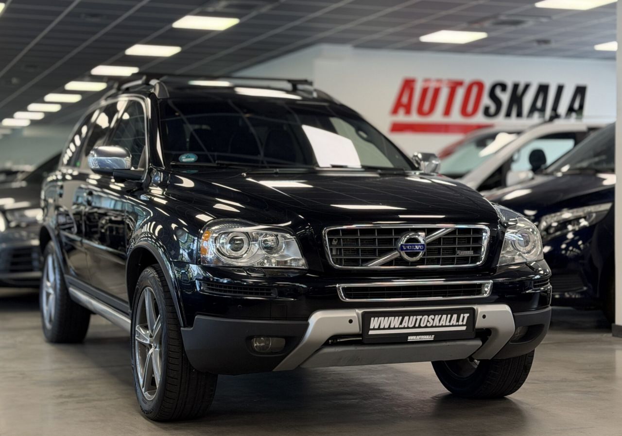 Volvo XC90 | 9