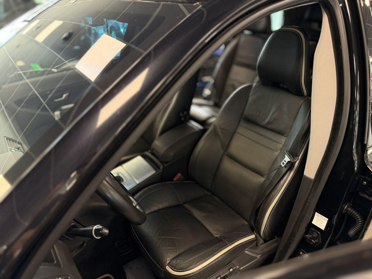Volvo XC90 | 24