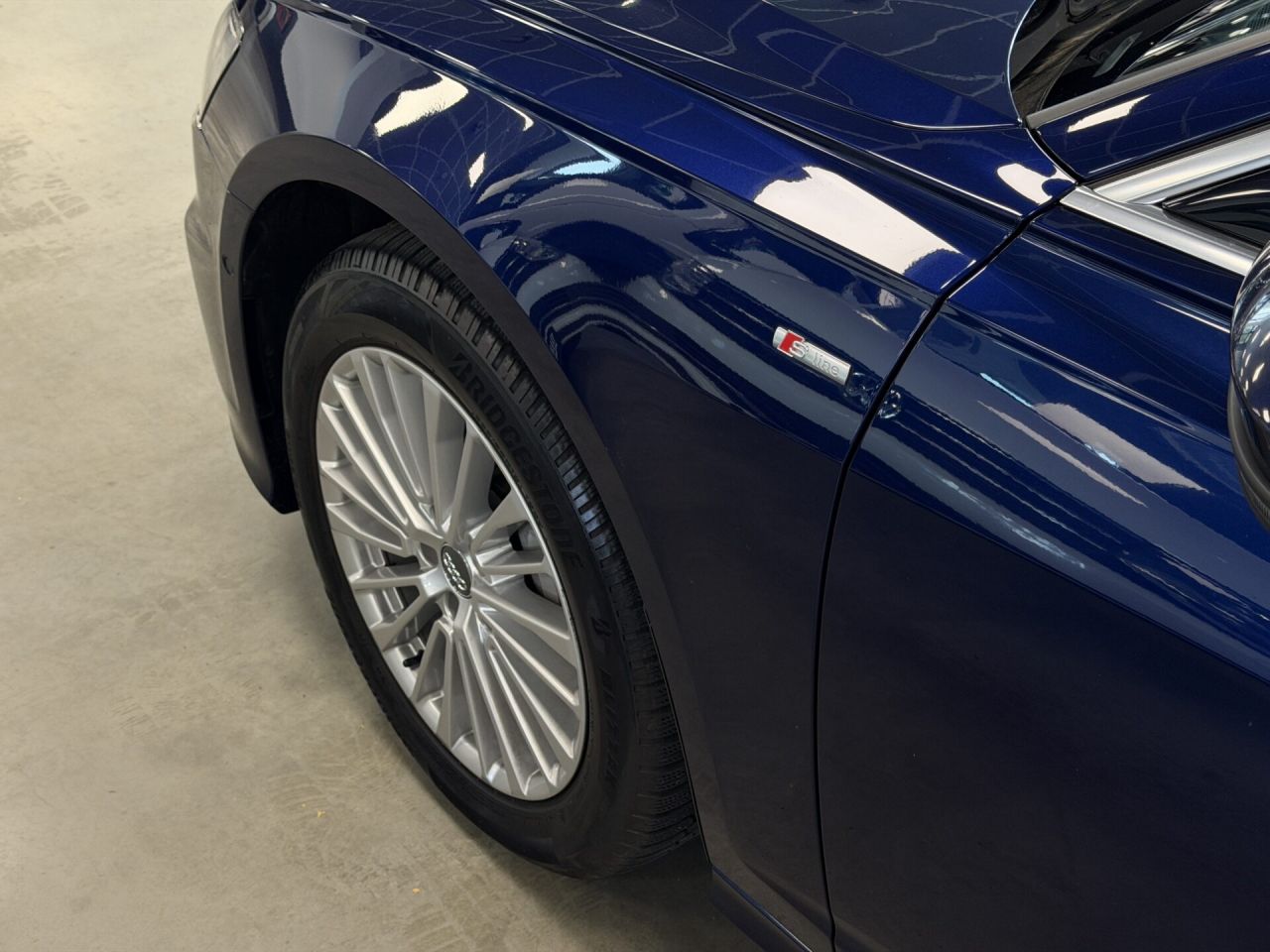 Audi A6 | 13
