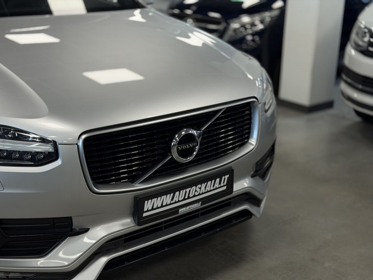 Volvo XC90 | 46