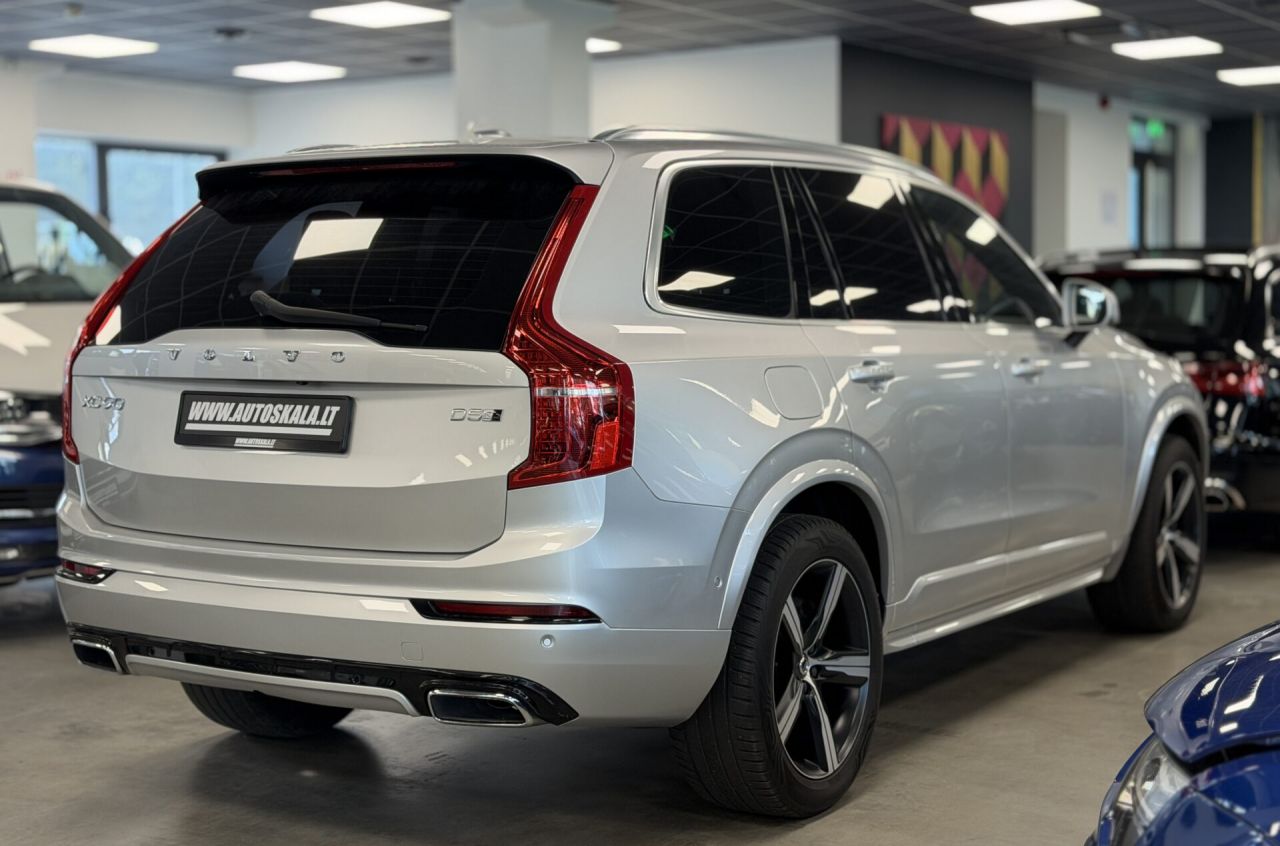 Volvo XC90 | 6