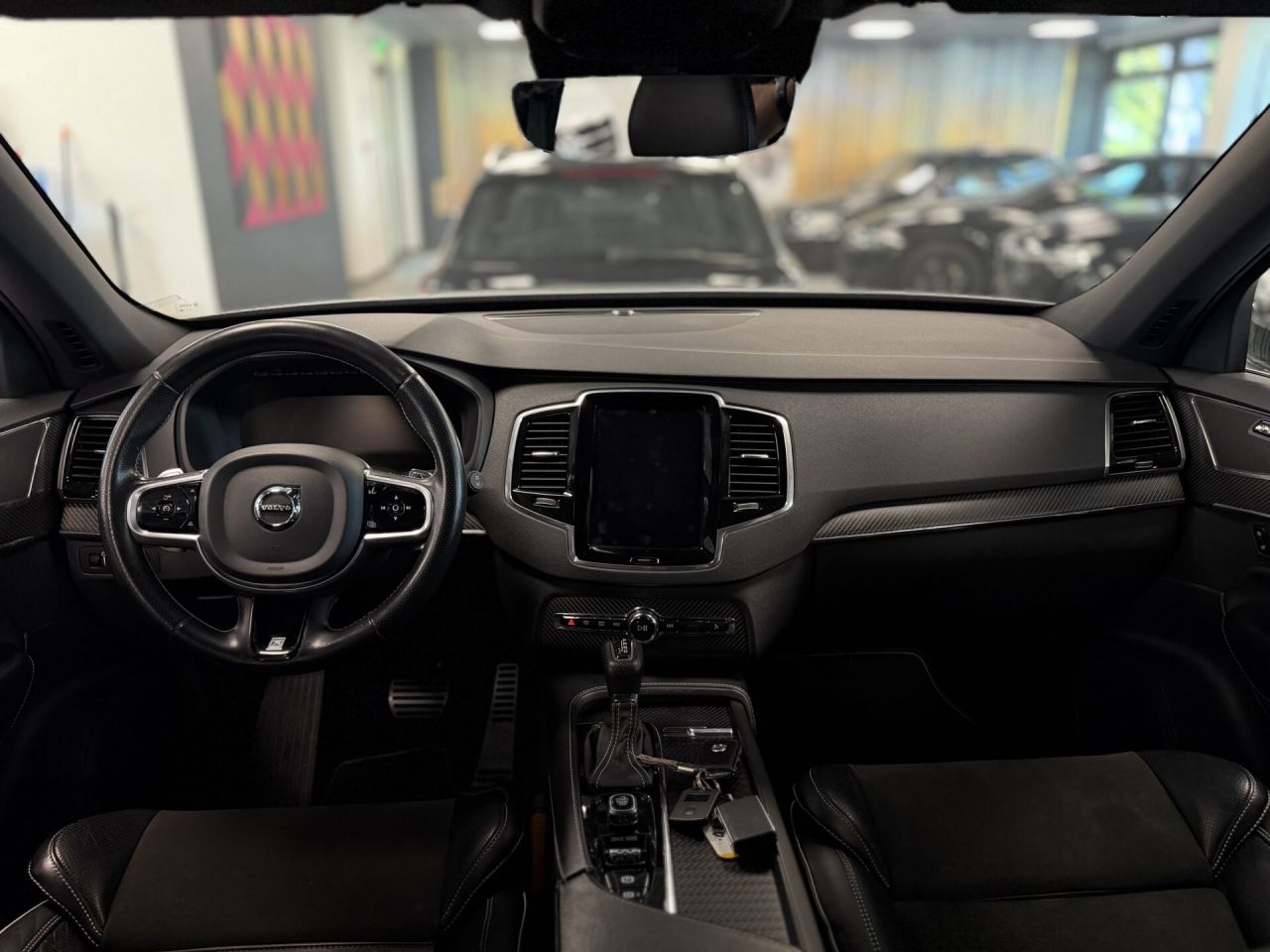 Volvo XC90 | 8