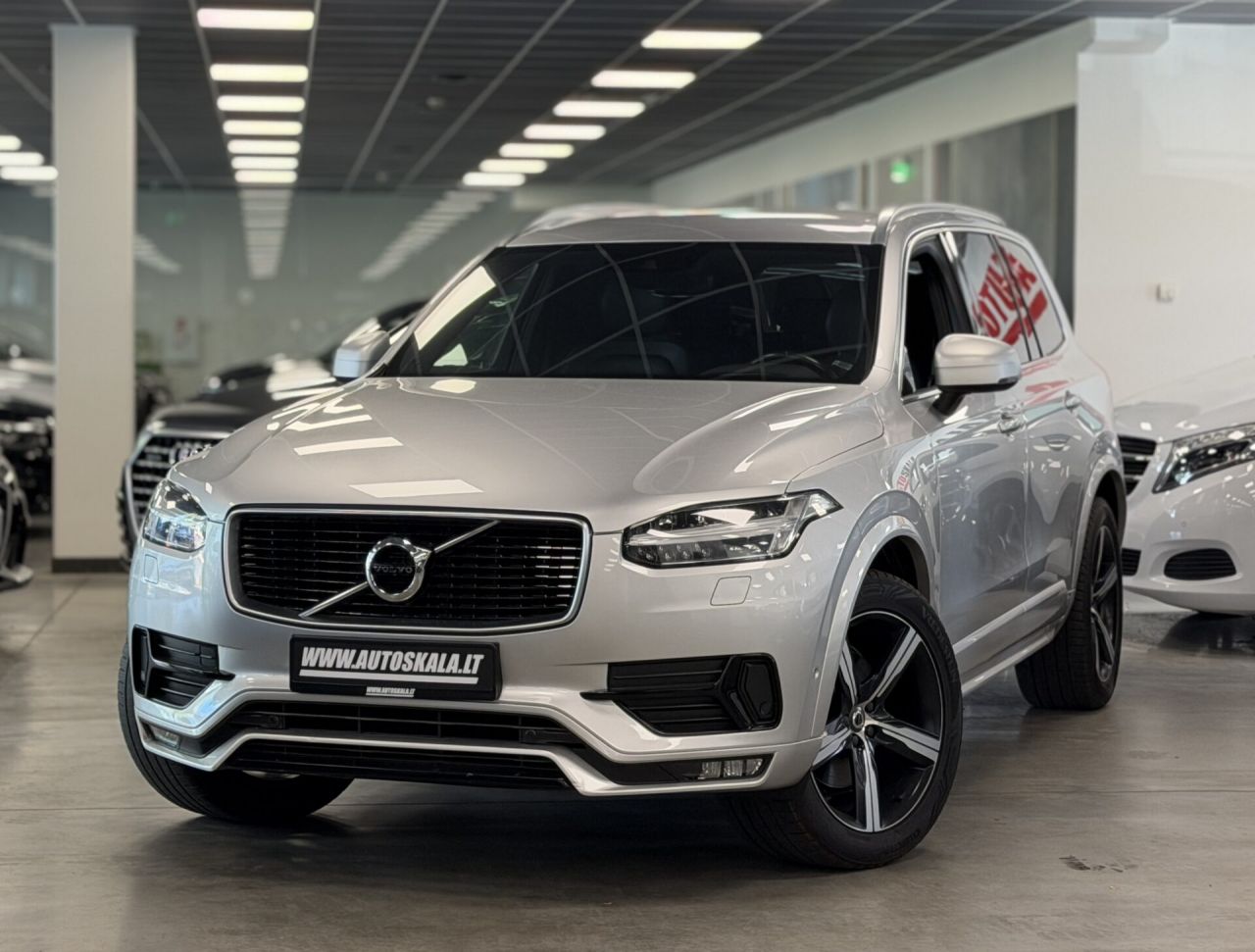 Volvo XC90 | 39