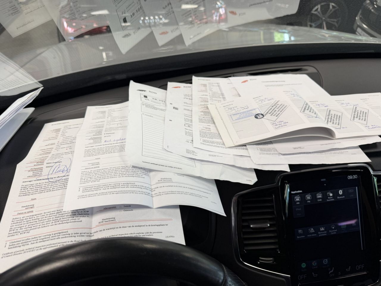Volvo XC90 | 14