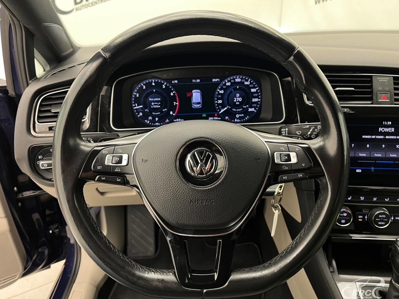 Volkswagen Golf | 12