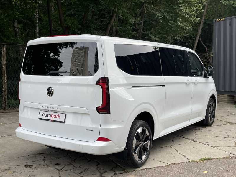 Volkswagen Caravelle | 3