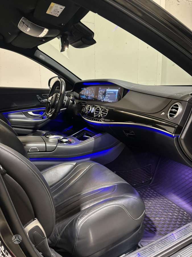 Mercedes-Benz S350 | 4