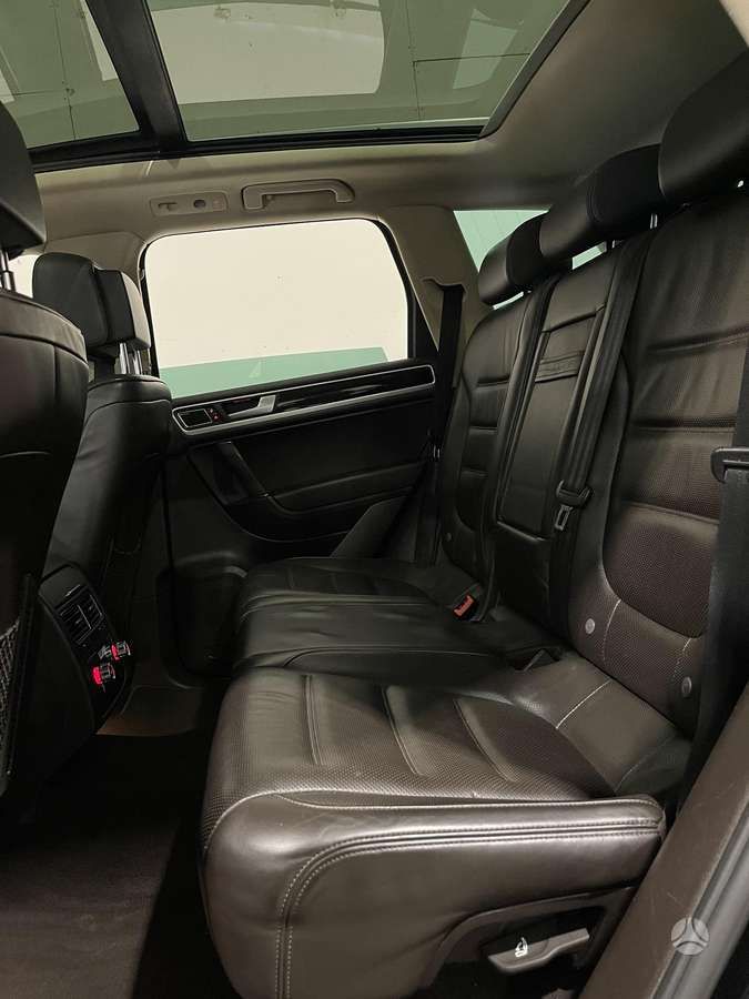 Volkswagen Touareg | 8
