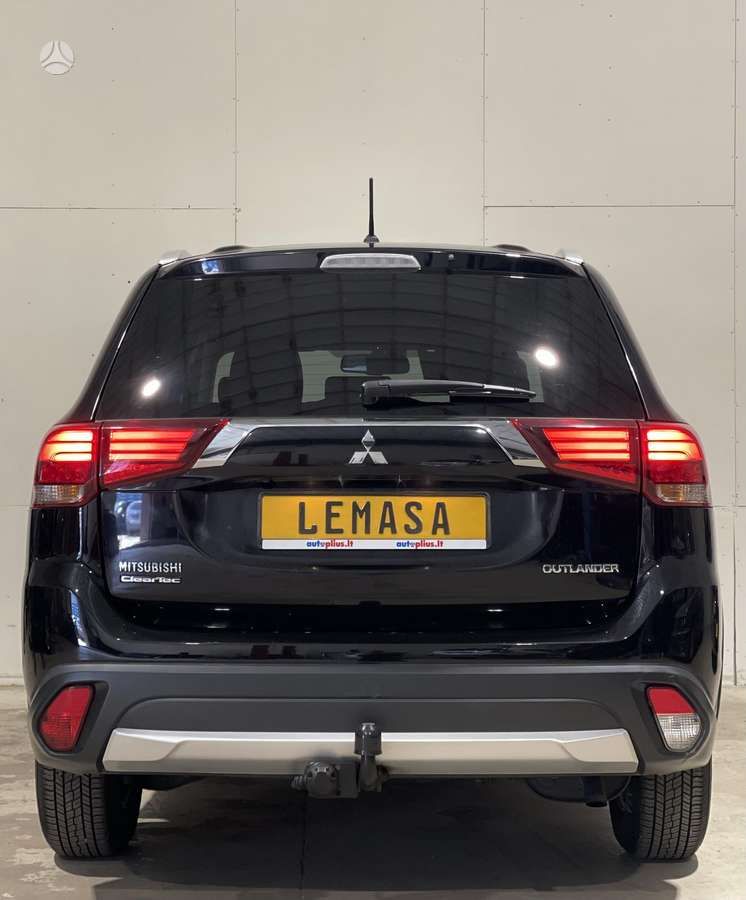Mitsubishi Outlander | 6