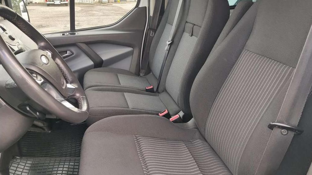 Ford Transit | 19