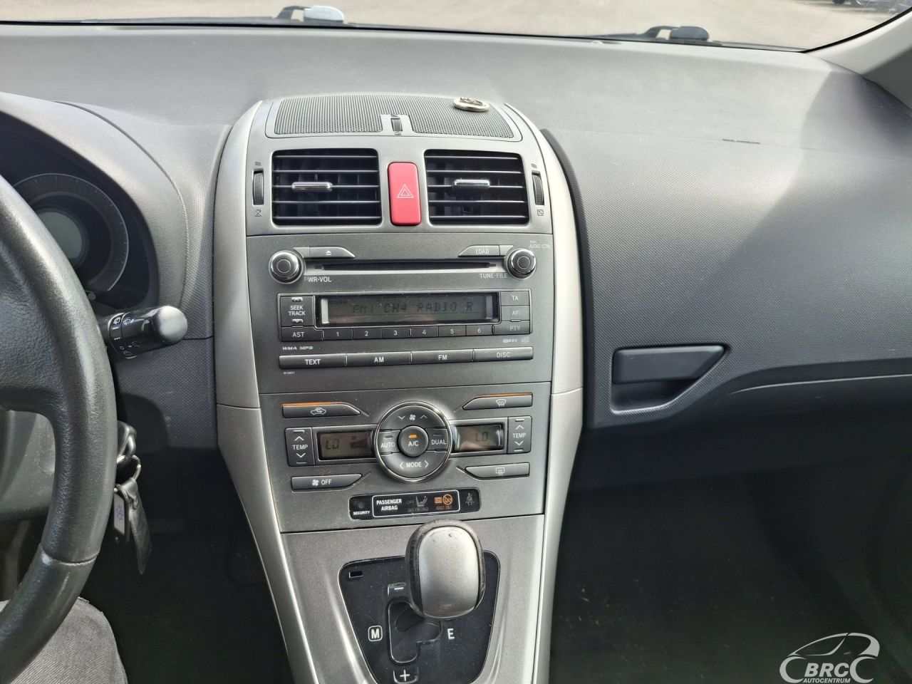 Toyota Auris | 11