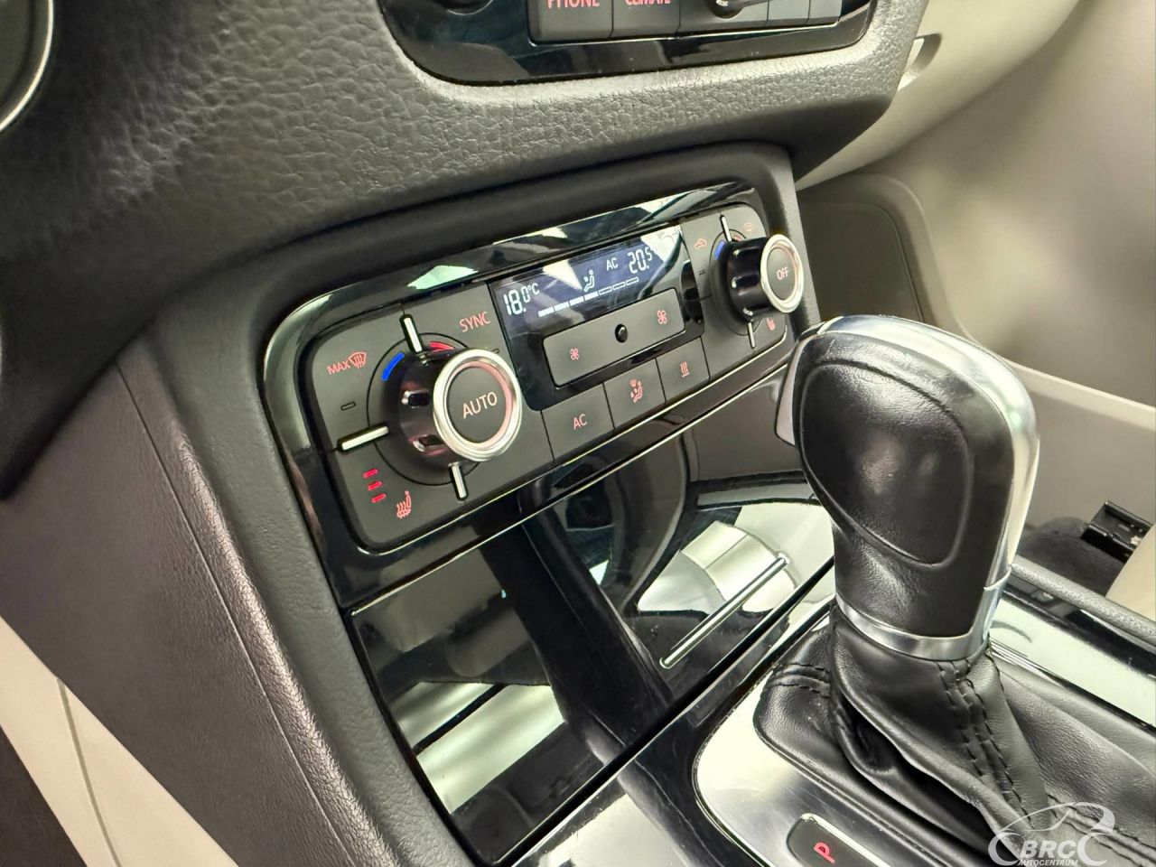 Volkswagen Touareg | 14