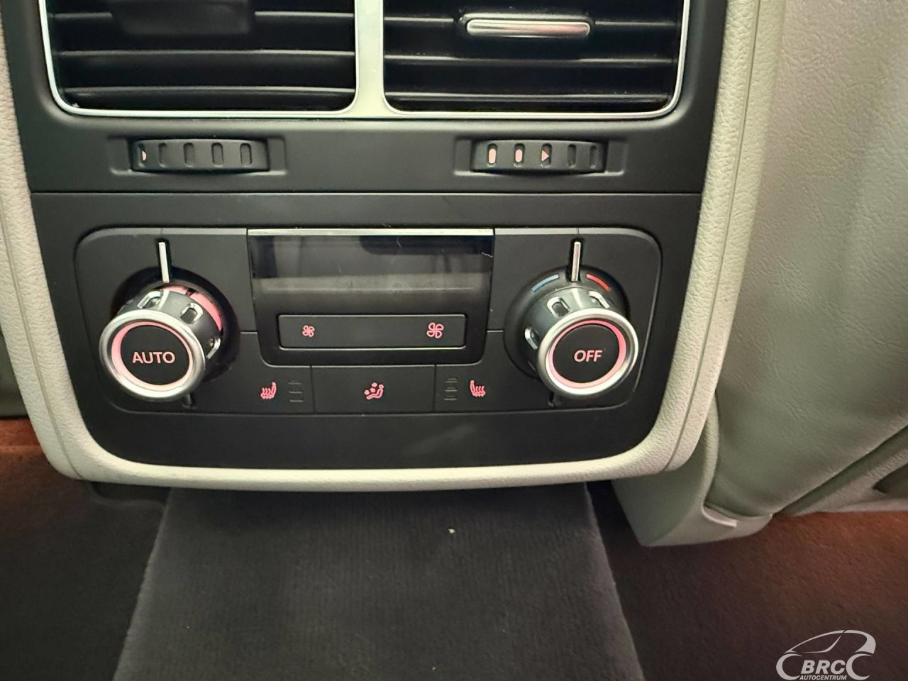 Volkswagen Touareg | 18