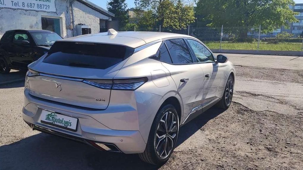 DS Automobiles DS4 | 9