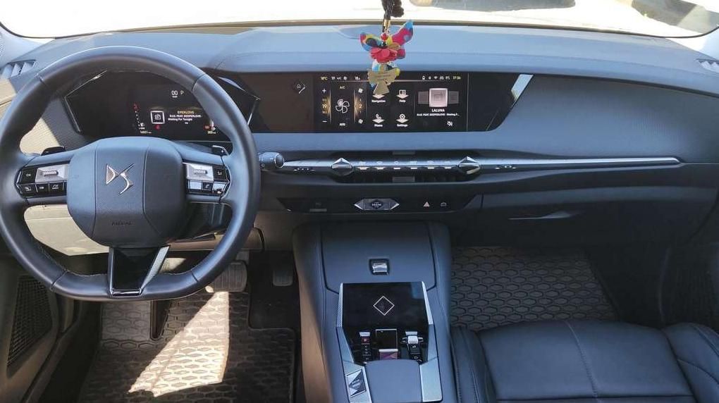 DS Automobiles DS4 | 12