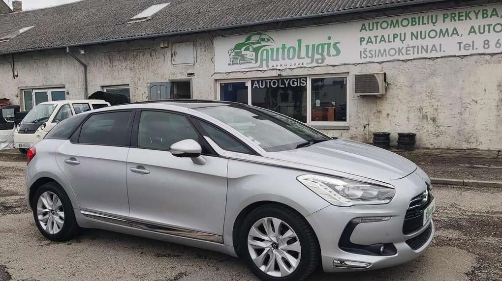 Citroen DS5 | 9