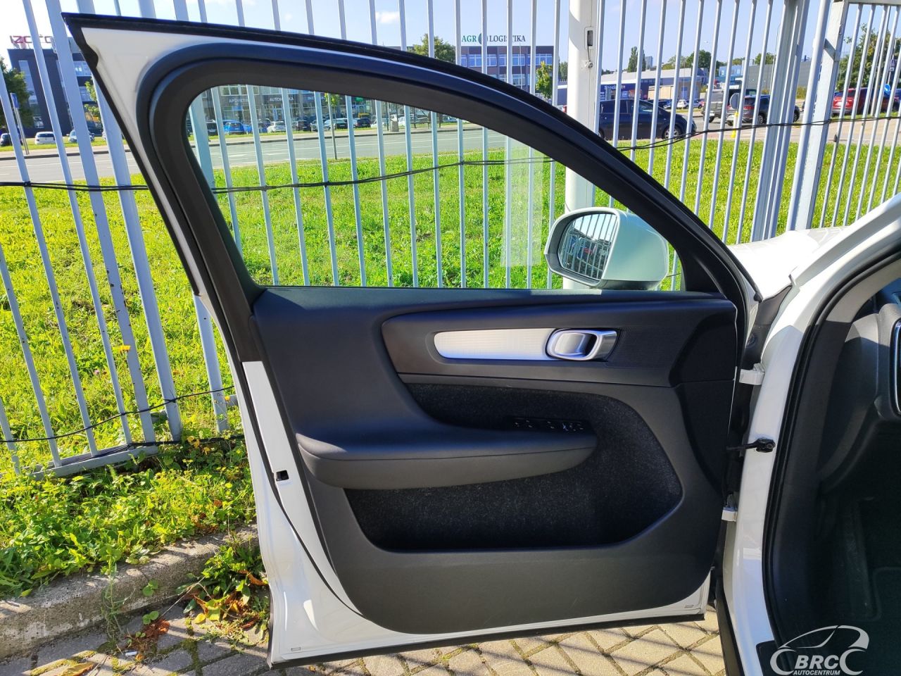 Volvo XC40 | 17