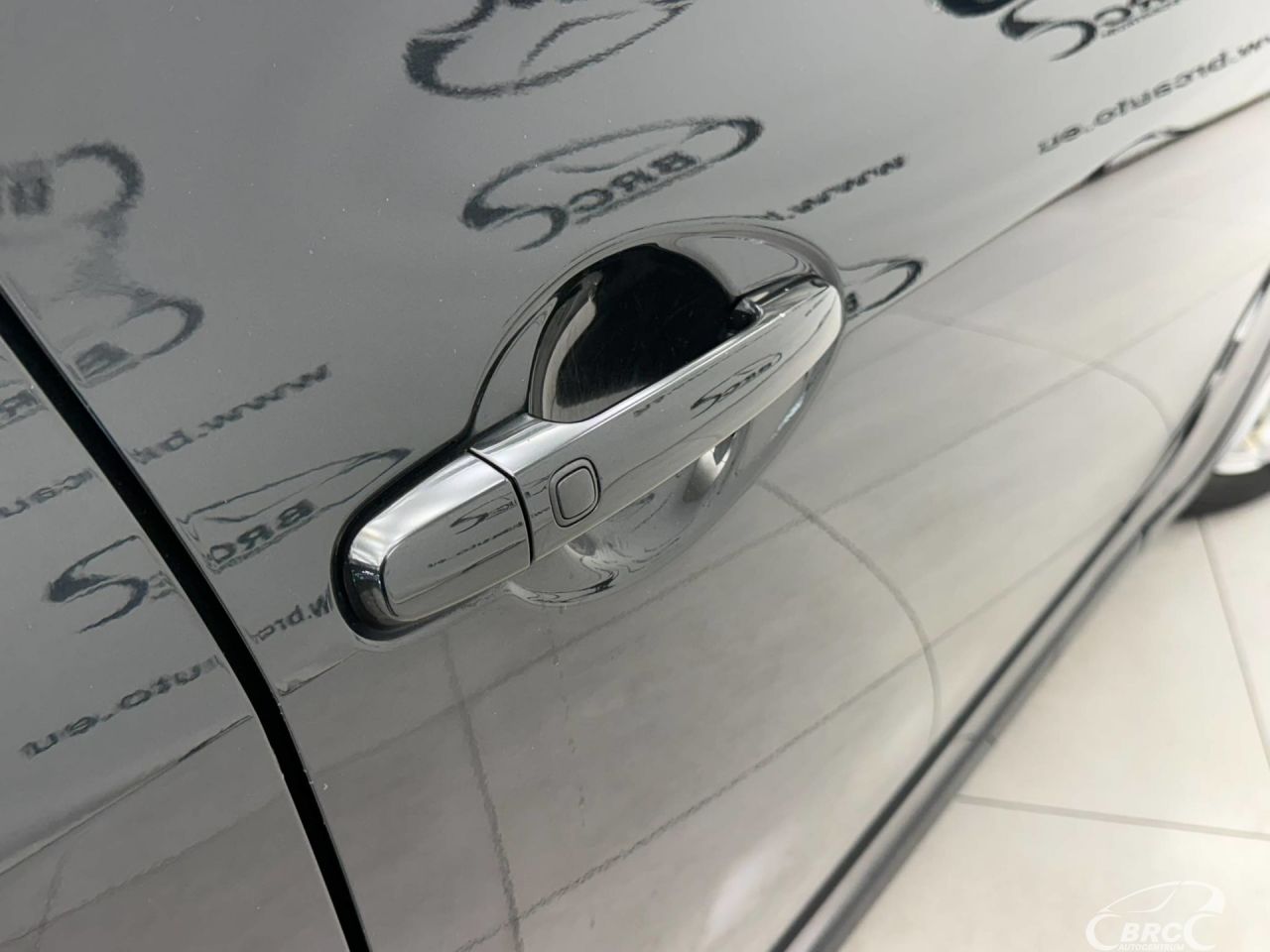 Toyota Auris | 9