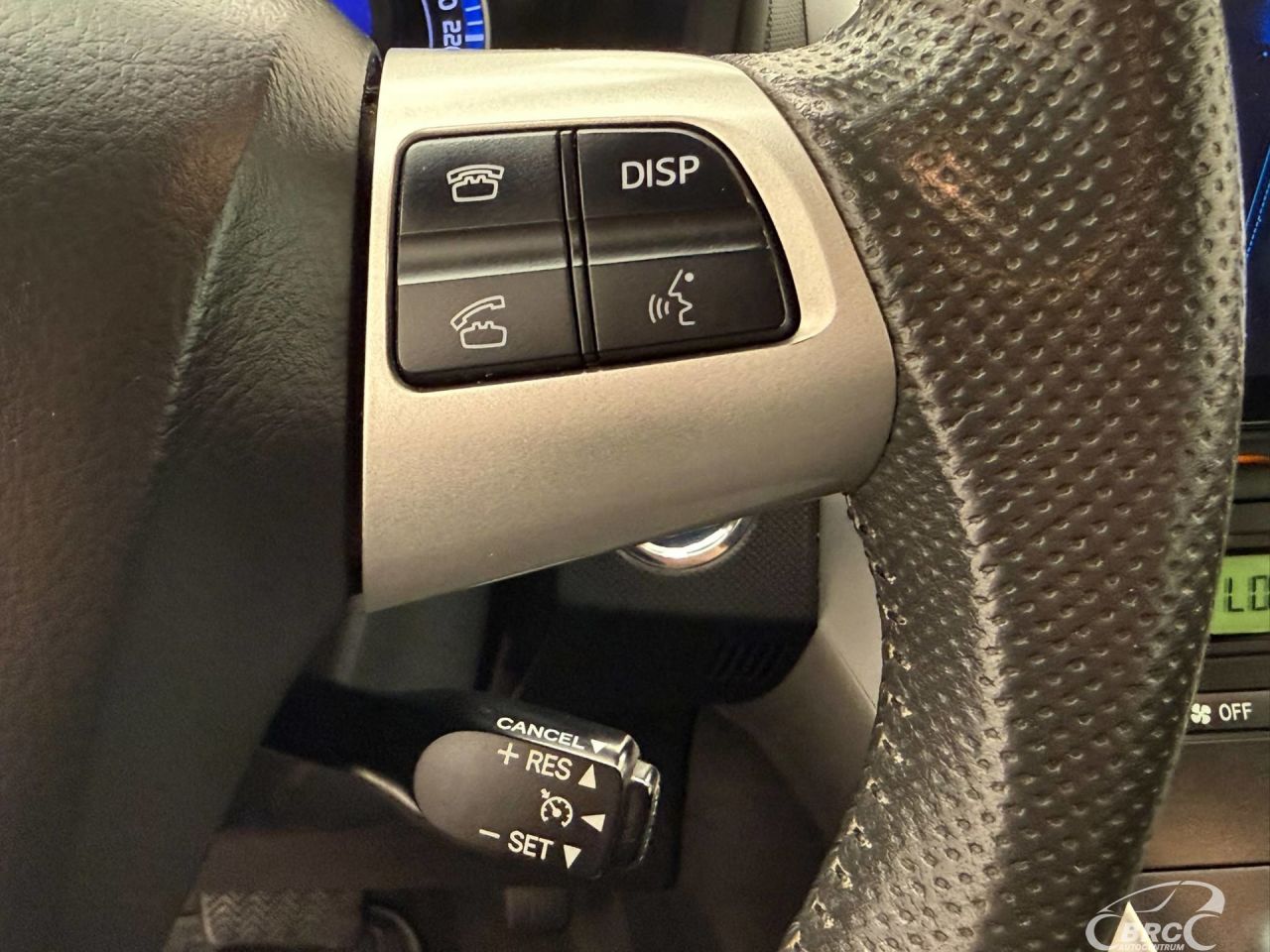 Toyota Auris | 12