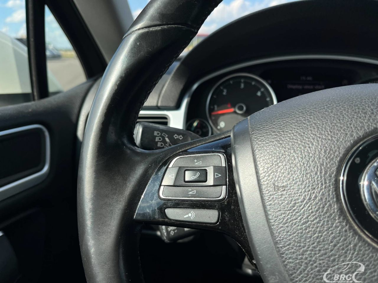 Volkswagen Touareg | 12