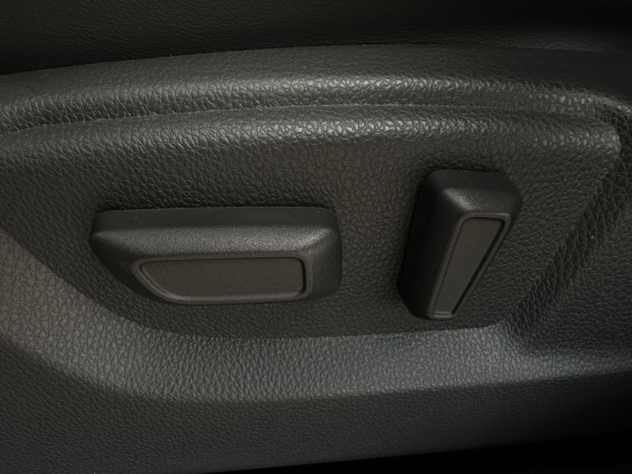 Mitsubishi Eclipse | 23