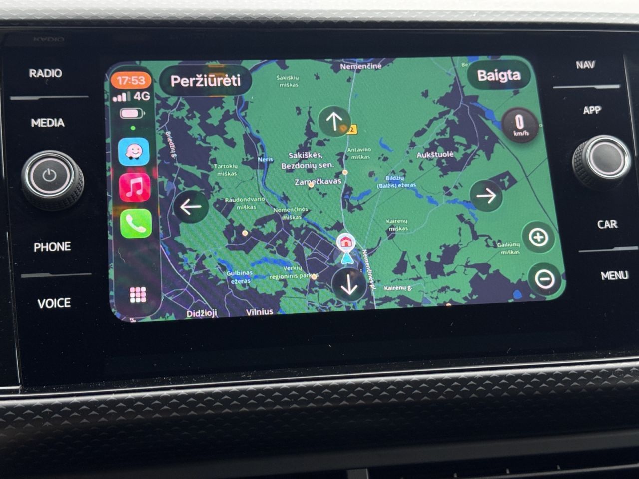Volkswagen T-Cross | 13