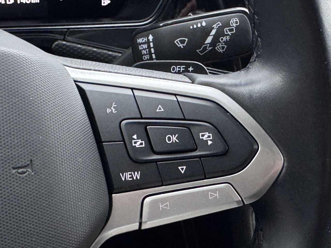 Volkswagen T-Cross | 11