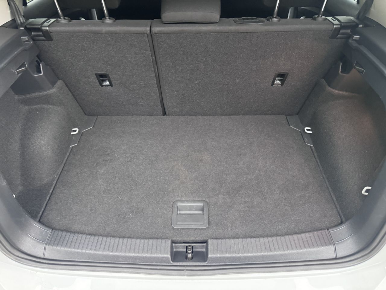 Volkswagen T-Cross | 7