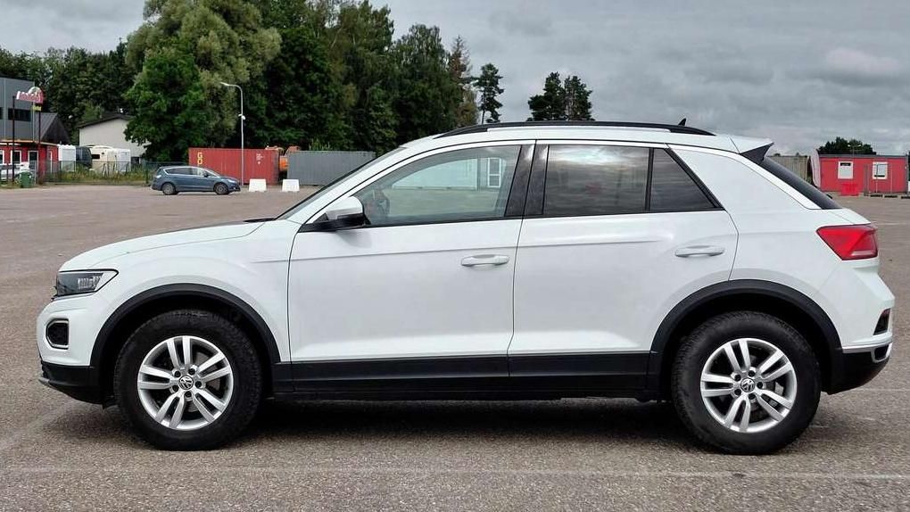 Volkswagen T-Roc | 9
