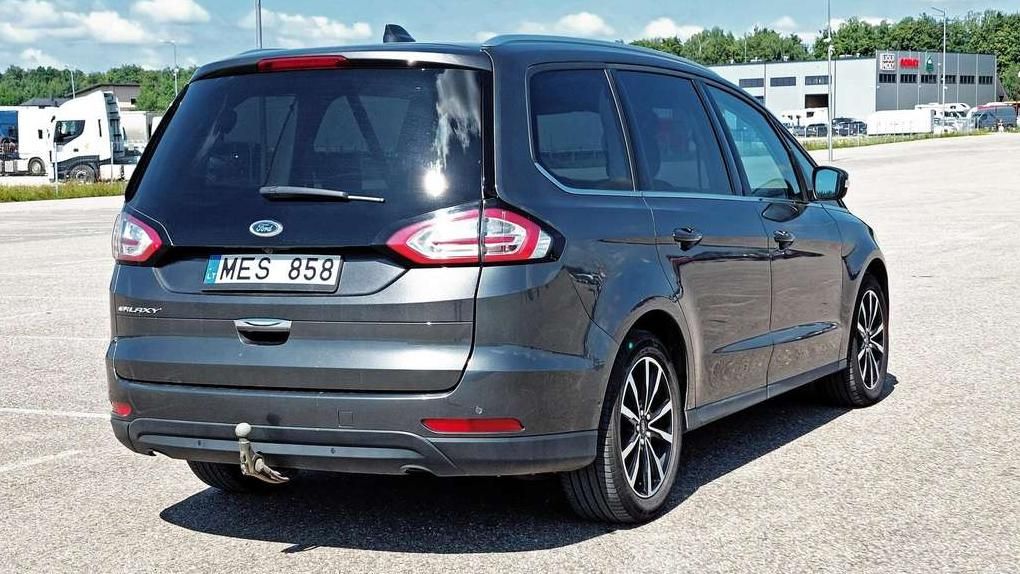 Ford Galaxy | 6
