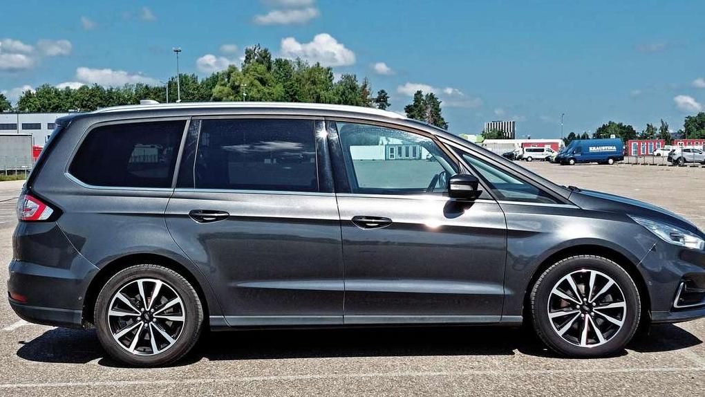 Ford Galaxy | 8