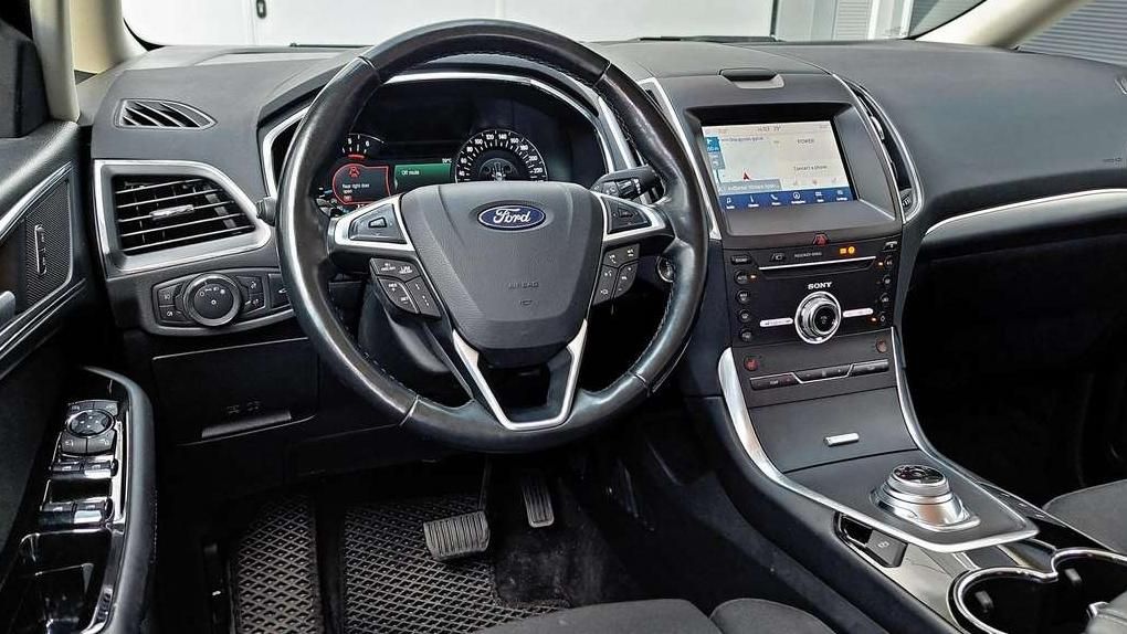 Ford Galaxy | 20