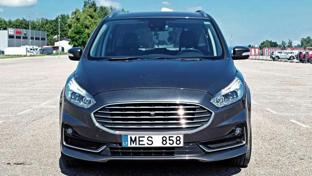 Ford Galaxy | 5
