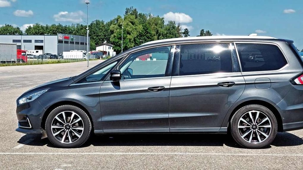 Ford Galaxy | 9