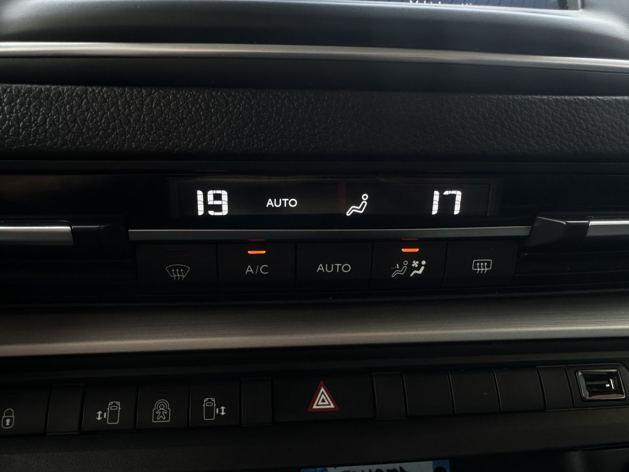 Toyota Proace | 22