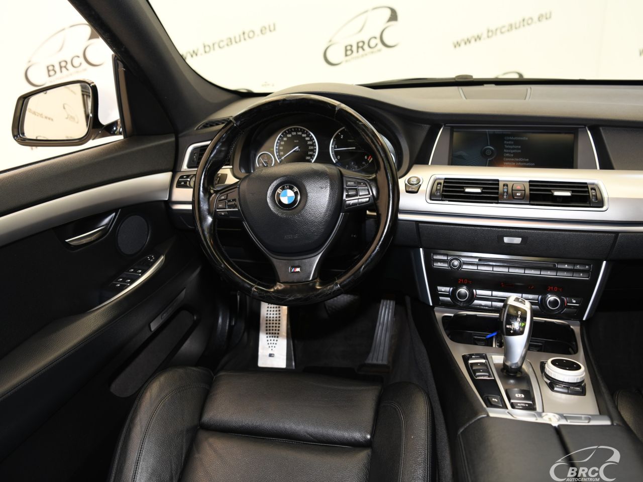 BMW 520 | 12