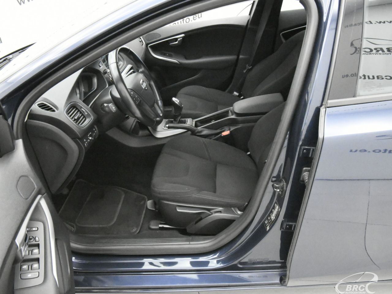 Volvo V40 | 19