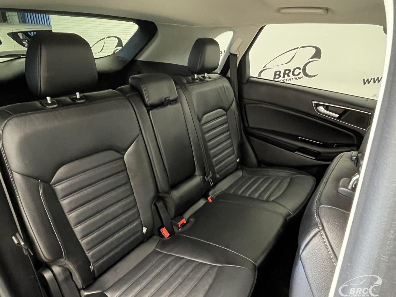 Ford Edge | 11