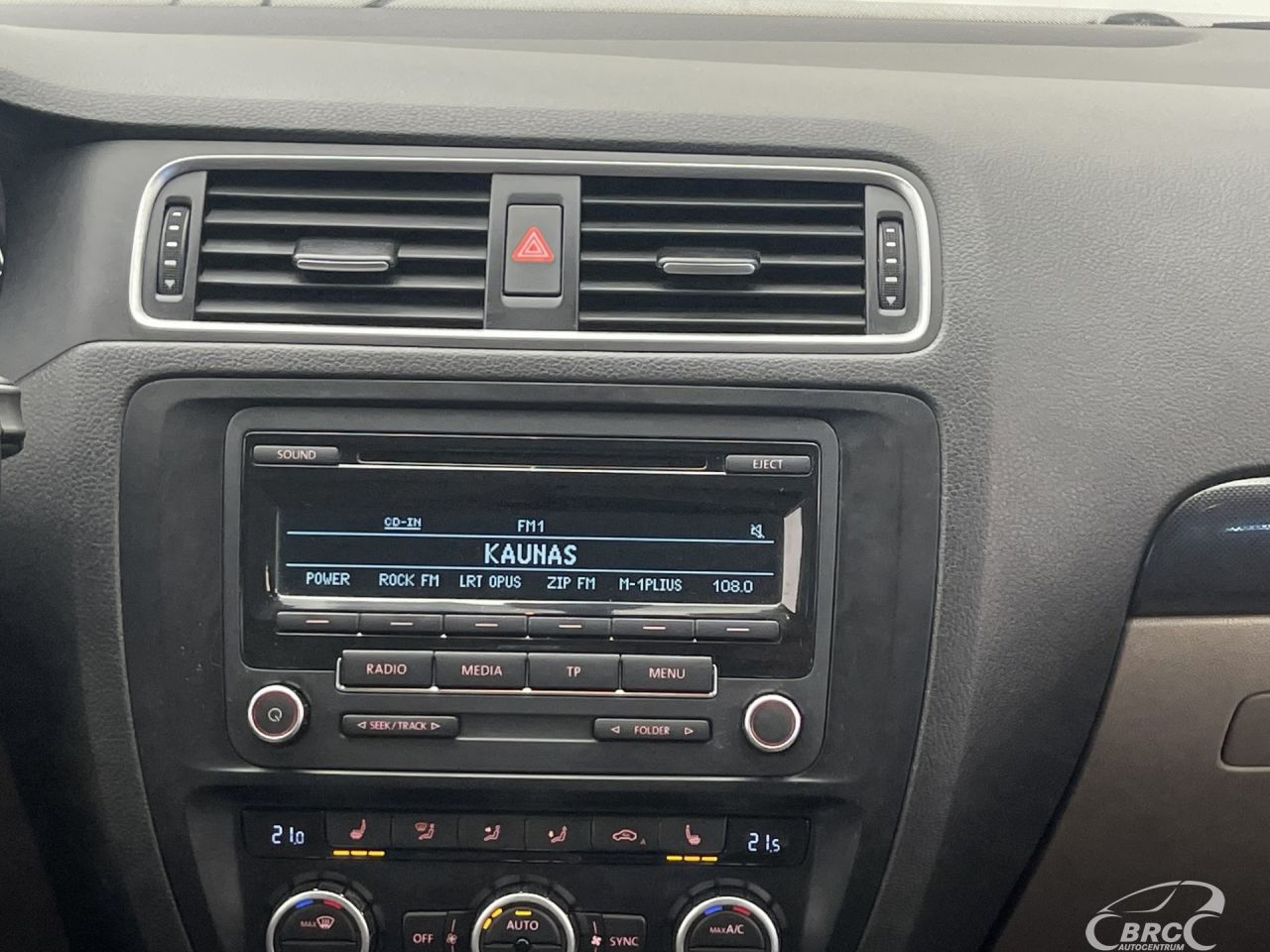Volkswagen Jetta | 14