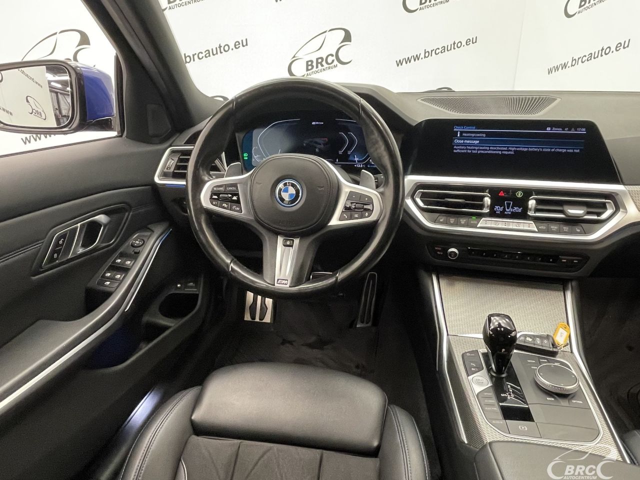 BMW 330 | 13