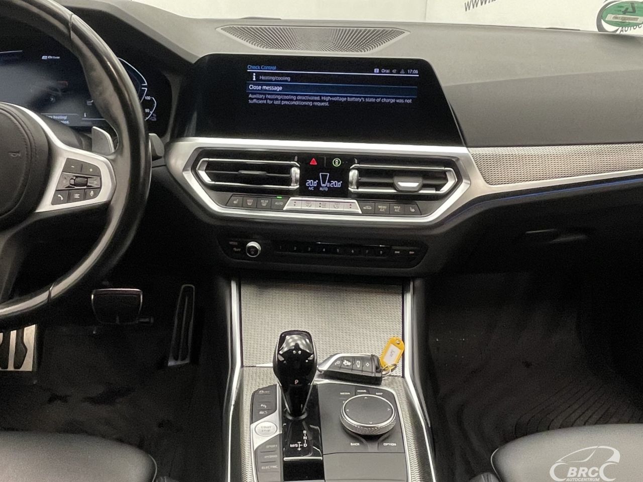 BMW 330 | 14