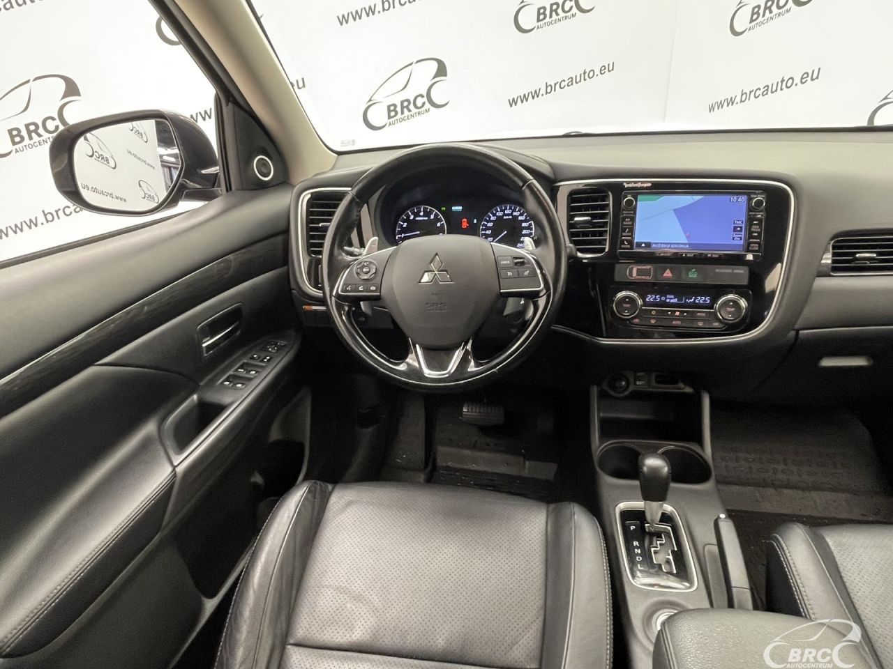 Mitsubishi Outlander | 13