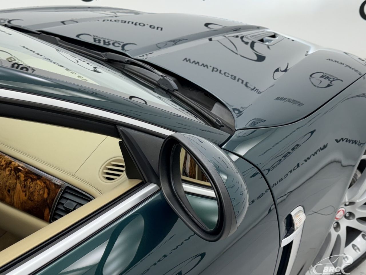 Jaguar XKR | 17