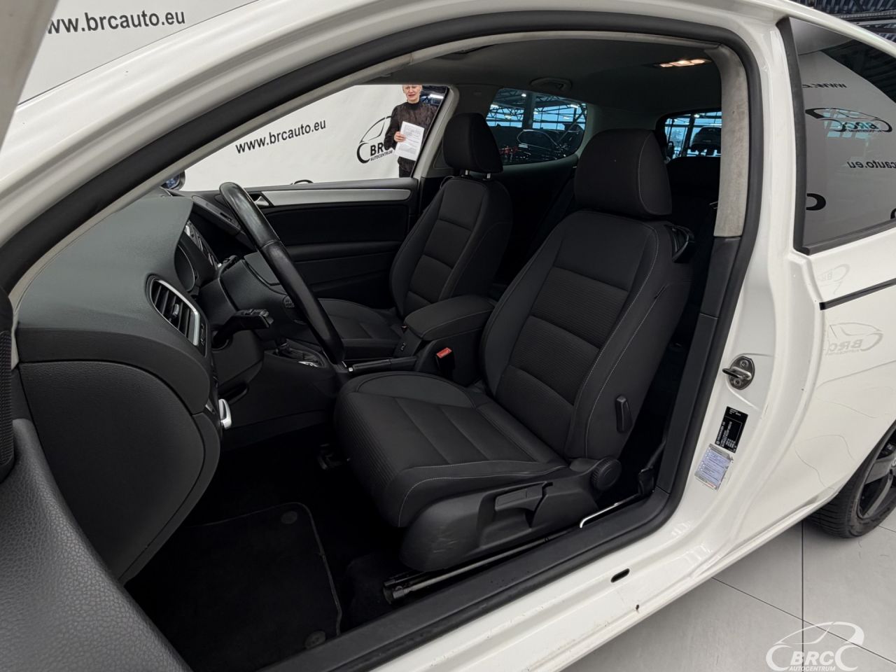 Volkswagen Golf | 19